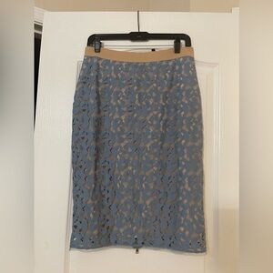 ⛔️SOLD⛔️Brand New BCBG knee length skirt size medium